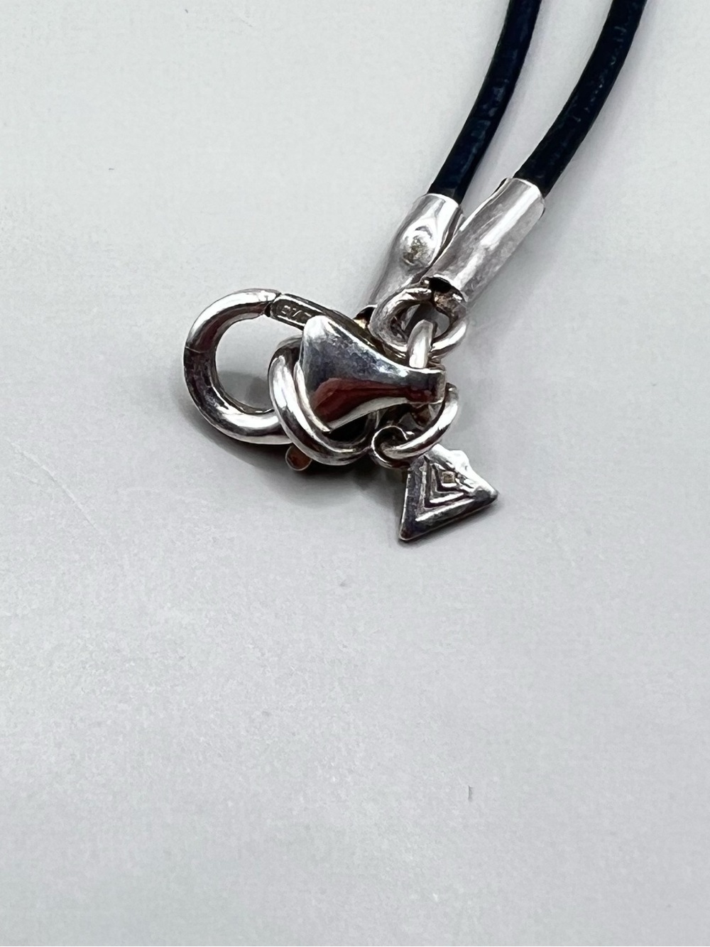 Silpada Brushed Oxidized Double Disc Necklace - Picture 6 of 7